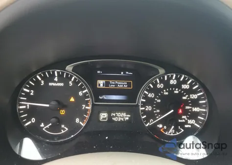 2015 Nissan Altima 2.5 из США, поврежденный, VIN 1N4AL3AP1FN911111